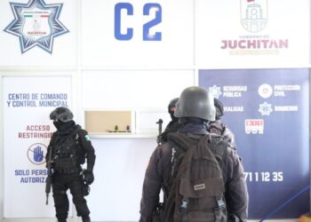 Operativo en Juchitán: Toman cuartel municipal por vínculo con delincuencia organizada