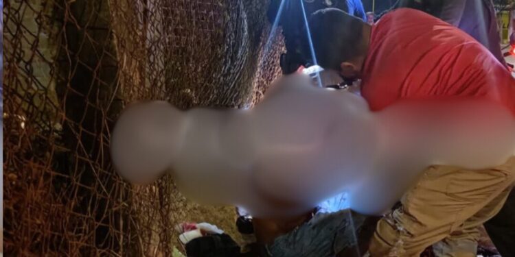 ¡Atacado con machete en pleno bulevar de Pinotepa! Víctima grave y agresor prófugo