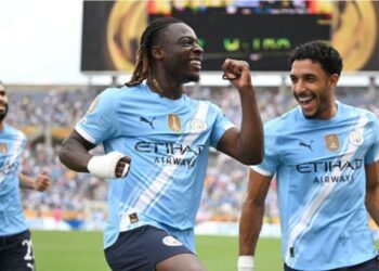 Manchester City golea 5-2 a Juventus y avanza como líder a Octavos de Final