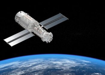 Sheinbaum descarta nombrar satélite en honor a AMLO