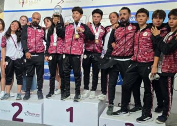 Por equipos, Oaxaca se quedó con la plata.