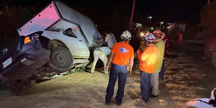 Presuntamente, el conductor de la camioneta conducía en estado de ebriedad.