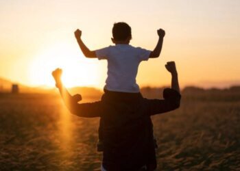 Profeco destaca programas sociales para padres de familia