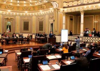 Puebla aprueba ley censura; periodistas, en riesgo