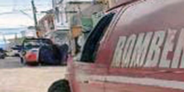 Recibió los primeros auxilios por parte de los Bomberos.