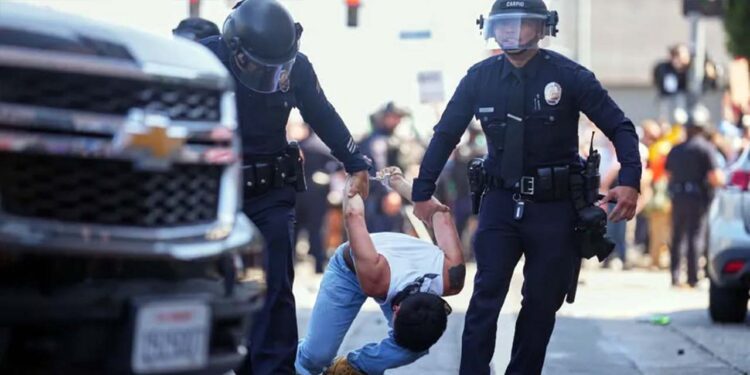Se generalizan las protestas contra política migratoria de Trump