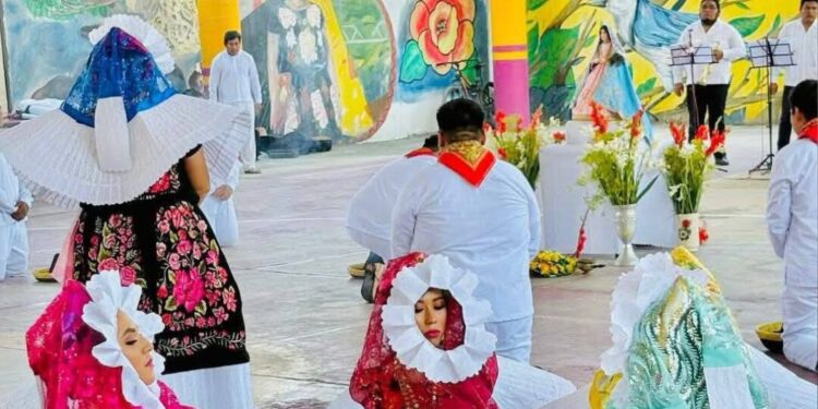 ¡La Sandunga en silencio! Tehuantepec queda fuera de la Guelaguetza 2025 y crece la indignación ciudadana