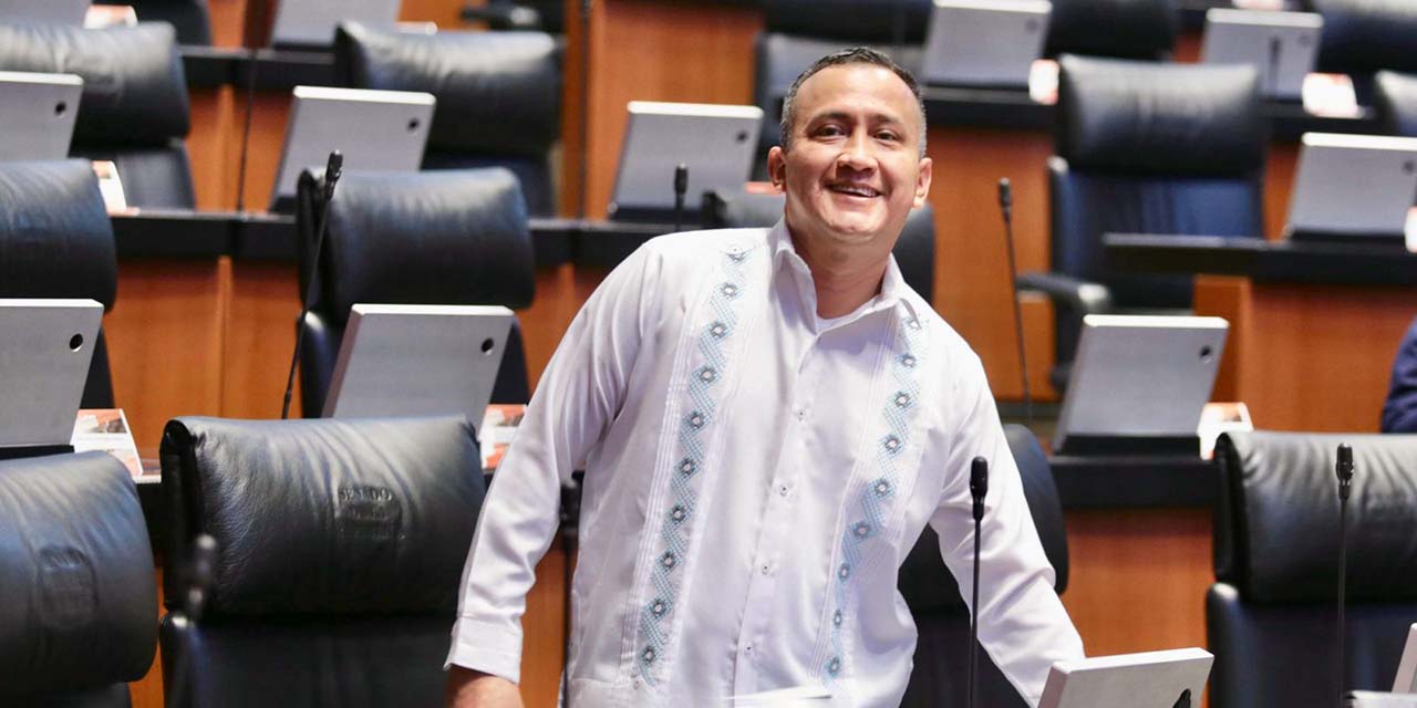 Presenta MORENA Reforma para eliminar el uso obligatorio de Toga en la SCJN. Noticias en tiempo real