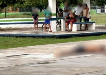 ¡Ejecución en plena “cascarita”! Asesinan a mototaxista en campo deportivo de Juchitán