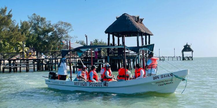 Oaxaca en el abandono; sin zonas de refugio pesquero