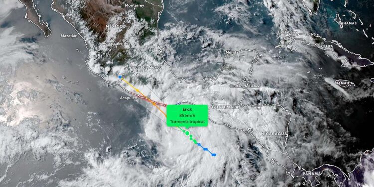 Informa IEEPO suspensión de clases en 16 municipios por efectos de tormenta tropical Erick