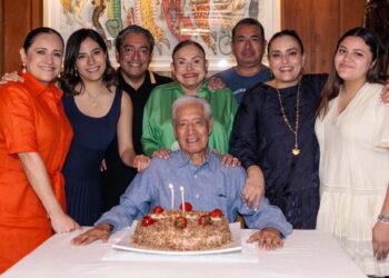El Lic. Edgardo Aguilar Morales celebró en un día lleno de alegría y buenos deseos.