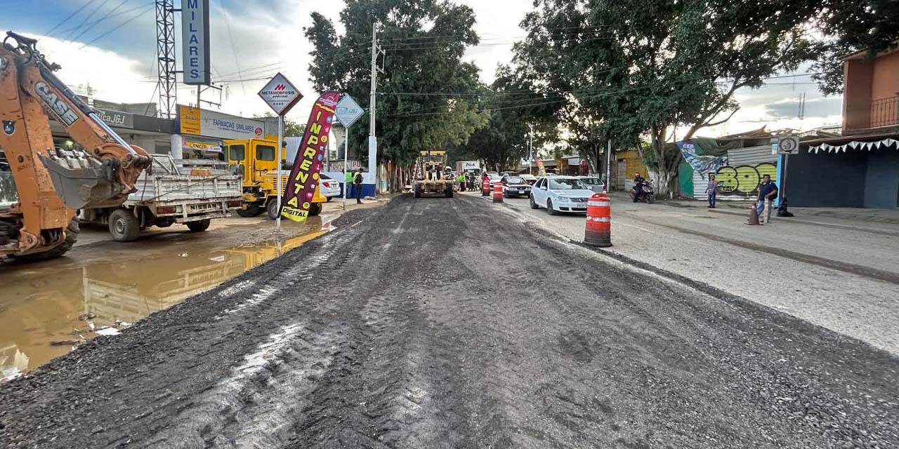 Fotos: Ayuntamiento de Oaxaca de Juárez // Esta semana se emprendió un programa de atención emergente a los baches.