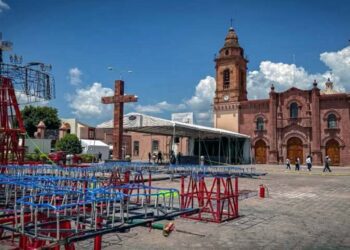 La finalidad es salvaguardar la integridad física de los asistentes durante la quema de castillos y toritos de luces.
