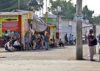 Las remuneraciones brutas de un oaxaqueño en el sector productivo acumulan apenas una media de 320 pesos al día.