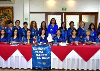 Fotos: Rubén Morales // Las socias del Club Rotario Guelaguetza se reunieron en su primera asamblea del año.