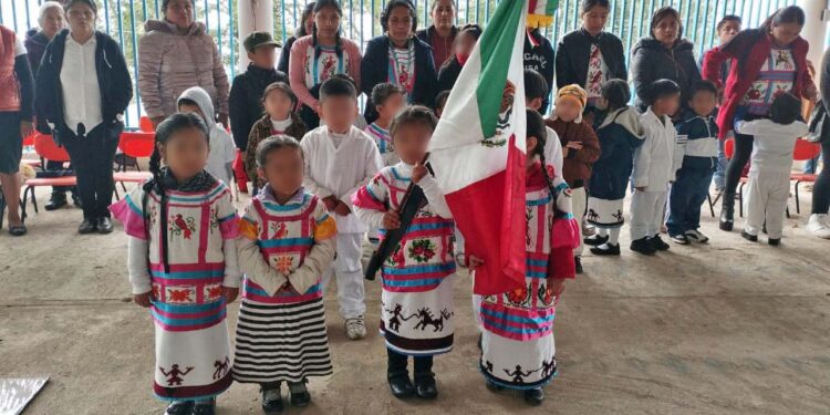 Alumnos de preescolar y primaria cierran el ciclo escolar 2024-2025.