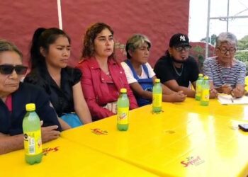 Foto: Jesús Santiago López // Las cocineras tienen el respaldo de los vecinos de la colonia Guelaguetza para instalarse.