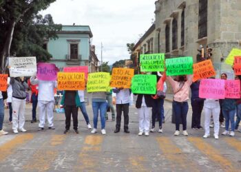 Señalan que en unidades no hay medicamentos ni personal suficiente.