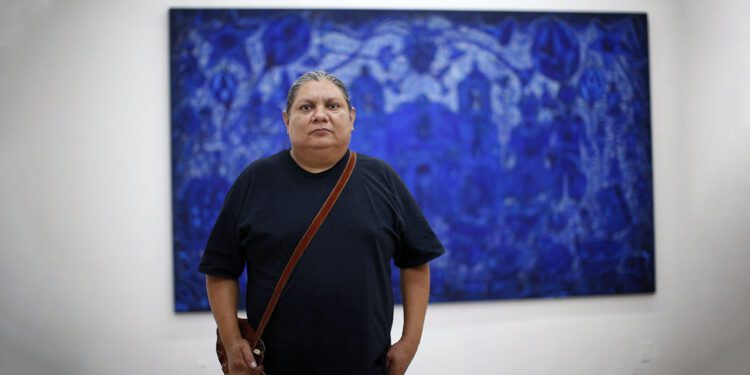 El maestro Emilio Sánchez mostró sus obras inspiradas en las costumbres de su tierra.