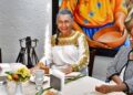 Foto: Rubén Morales // Leticia Bermúdez celebró su cumpleaños rodeada del cariño de sus amigas del grupo de natación.
