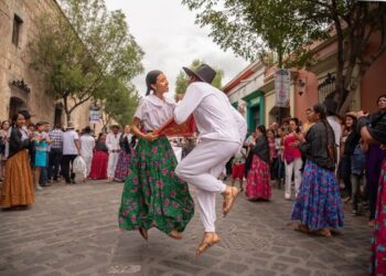 ¿Vendrás a la Guelaguetza a Oaxaca? creciente la oferta vía aérea