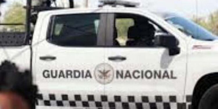 Al salir de turno encontró a su compañero inconsciente por lo que de inmediato llamó a los números de emergencia.