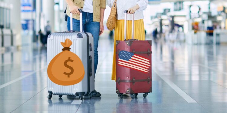 ¿Cuánto dinero y mercancías puedes traer de Estados Unidos a México sin pagar impuestos en 2025?