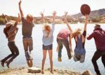 Jóvenes y vacaciones escolares ¿a dónde ir? ¿cuánto y cómo gastar?