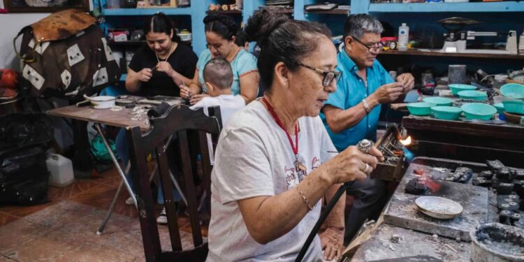 Reconoce The New York Times trabajo de filigrana en Xoxocotlán