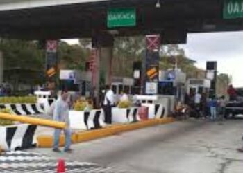 “Exhortan” a diputados agilizar cobro en Huitzo de la Oaxaca-Cuacnopalan