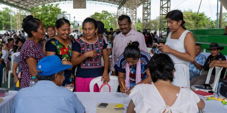 Celebran Jornada de Justicia Agraria en Santa María Huatulco