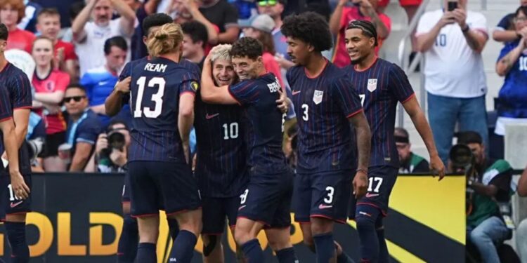 Estados Unidos vence 2-1 a Guatemala y avanza a la Final de la Copa Oro