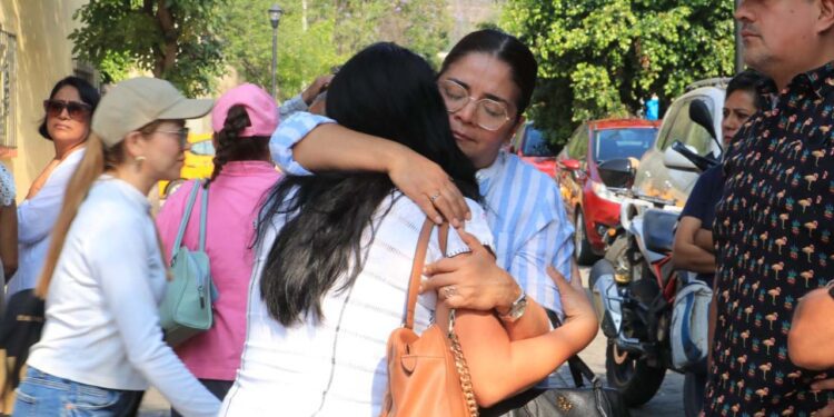 Foto: Adrián Gaytán // Familiares de menores víctimas de quemaduras, demandan justicia.