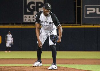 Fotos: Leobardo García Reyes // Guerreros de Oaxaca arrancó serie con Tigres.