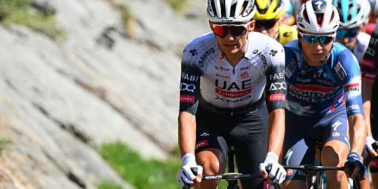 Isaac del Toro en la Etapa 2 del Tour de Austria 2025