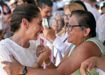Foto: Presidencia de la República // La presidenta Claudia Sheinbaum durante su visita a Guaymas, Sonora.