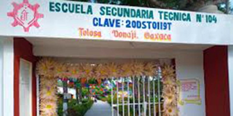 Una clausura de secundaria casi termina en tragedia.