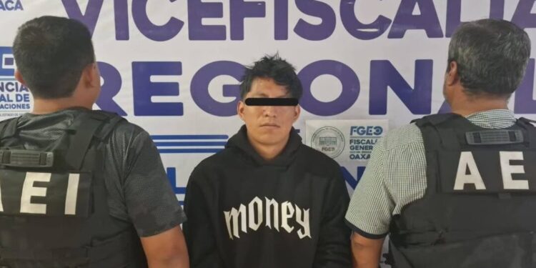 ¡Quinceañera secuestrada y abusada sexualmente tras ser engañada por redes sociales en Oaxaca!