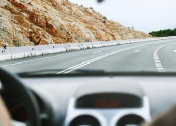 ¿Viajar por carretera en México? Evita estos horarios y rutas peligrosas, según autoridades