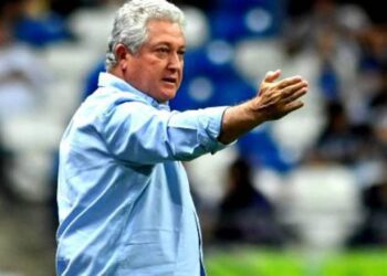 El “Rey Midas” dice adiós al banquillo tras más de 30 años de éxito