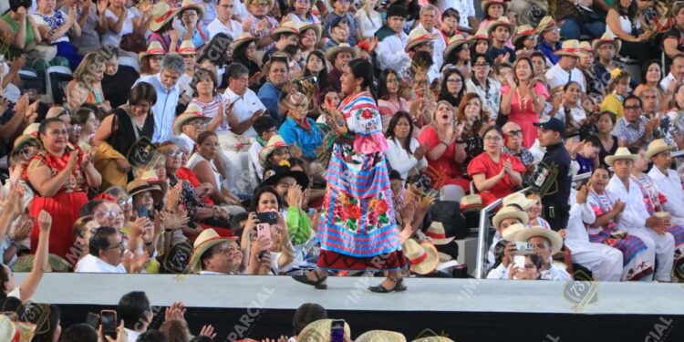 Apoteótico cierre del Primer Lunes del Cerro
