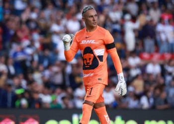 El costarricense Keylor Navas portando el gafete de capitán.