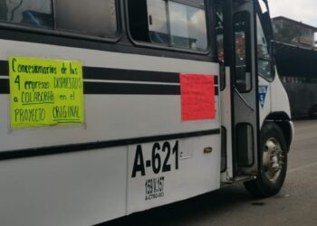Improvisación, acusa el pulpo camionero ante amenaza de extinción oficial