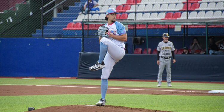 El pitcher ganador fue Robert Dugger.