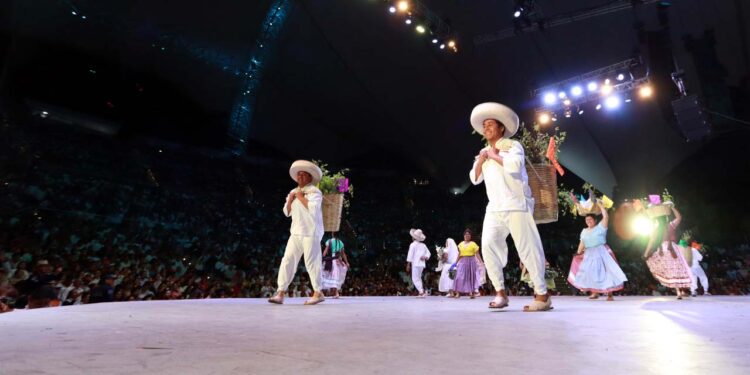 El alma de Xoxocotlán danza por primera vez en la Guelaguetza
