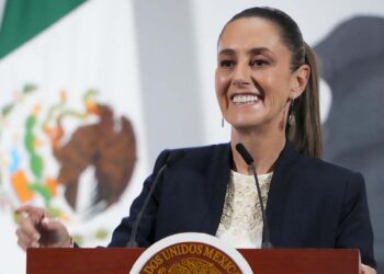 Llamada de Trump obliga a cambiar horario de la Mañanera