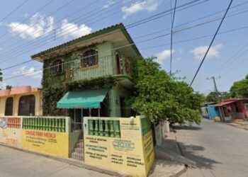 ¡Sujetos armados asaltan laboratorio en Juchitán! Denuncian ausencia policial y violencia impune