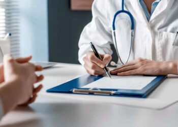 Foto: internet – ilustrativa // Con la presencia de nuevas enfermedades y el resurgimiento de otras, las consultas médicas han elevado sus costos.