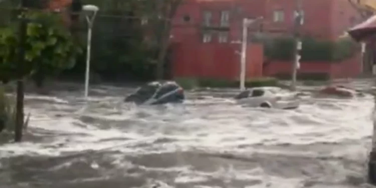 Alerta roja en la Cdmx por fuertes lluvias